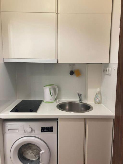 Apartment Bonjour, 5Th Floor, No Elevator Zagreb Bagian luar foto