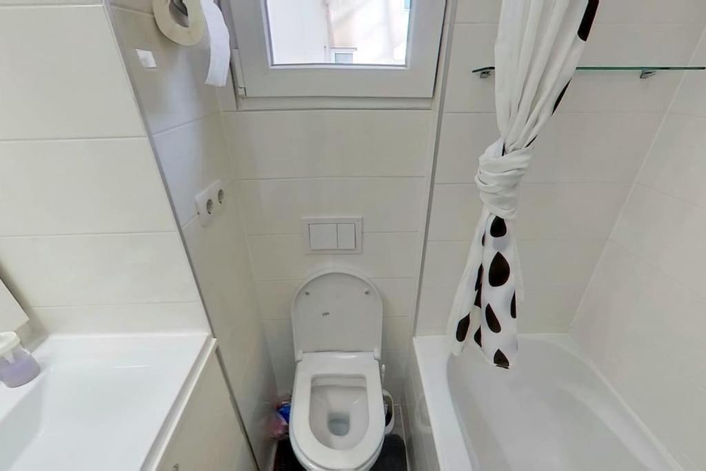Apartment Bonjour, 5Th Floor, No Elevator Zagreb Bagian luar foto